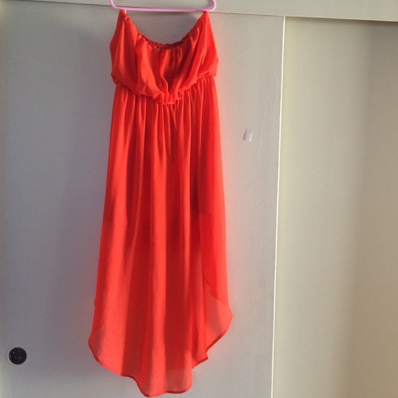 ❇️PRICE DROP❇️ High Low strapless Orange/Red dress - Picture 2 of 3